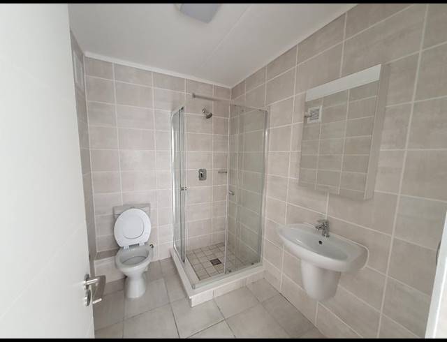 1 BEDROOM PROPERTY TO RENT IN GREENBAY ECO ESTATE